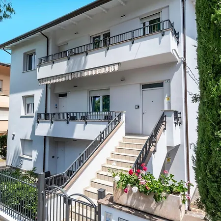 Magnani Appartamenti Misano Adriatico Exterior photo